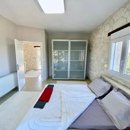 Villa Nonzmd *